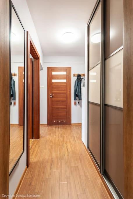 Superapart Woloska 40 Warsaw Luaran gambar